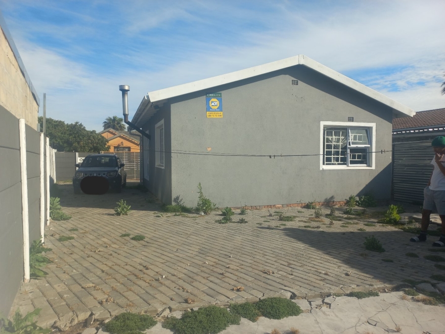 2 Bedroom Property for Sale in Heather Park Western Cape